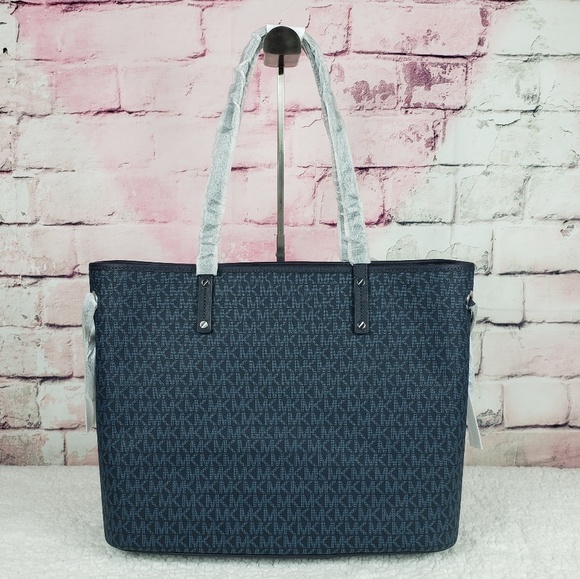 💕LAST ONE💕 Michael Kors Blue Jet Set Tote Set - Picture 4 of 7